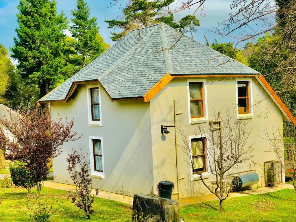 Hogsback Arminel Hotel Bagian luar foto